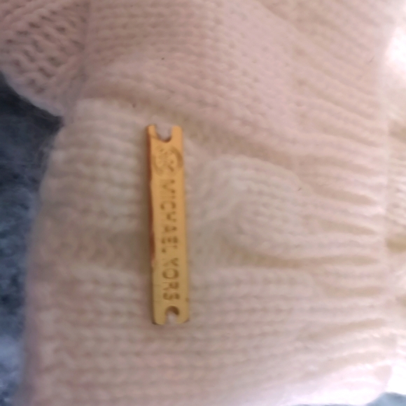 Michael Kors hat - Picture 1 of 3